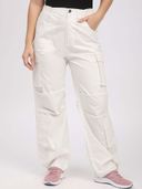 Off White color option, Currently selected