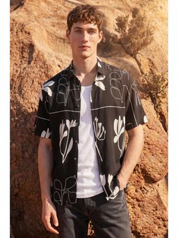 Snitch - Black Floral Half Sleeves Boxy Shirt for Men