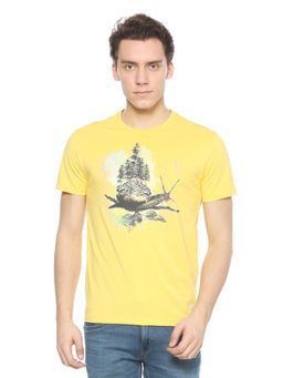Peter England - Men Yellow Print Round Neck T-Shirt