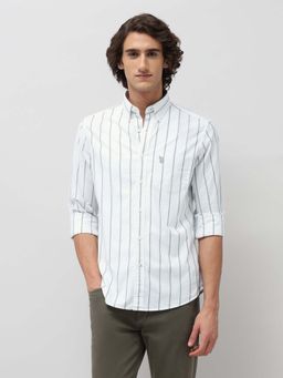 U.S. POLO ASSN. - Men's Vertical Striped Oxford Shirt