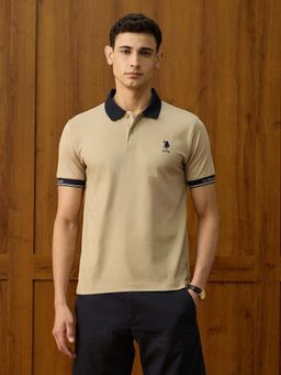 U.S. POLO ASSN. - Men's Textured Equestrian Aisle Theater Polo T-Shirt