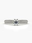 White Gold color option, Currently selected