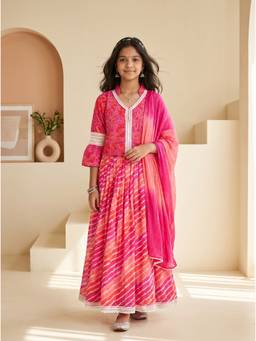 EXCLUSIVE FROM JAIPUR - Pink Floral Lehenga Top With Dupatta
