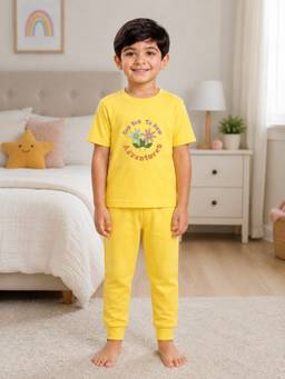 Palgrave - Cotton Text Graphic T-Shirt And Joggers Yellow