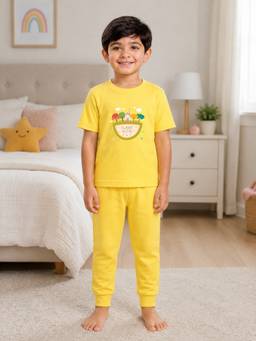 Palgrave - Cotton Graphic T-Shirt And Joggers Yellow