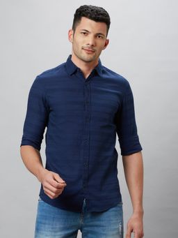 Globus - Men Indigo Striped Cotton Regular Fit Casual Shirt