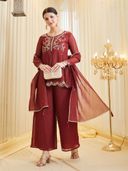 Maroon color option, Currently selected