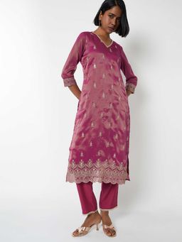 max - Women Pink Embroidered Viscose Blend Straight Kurta and Pant