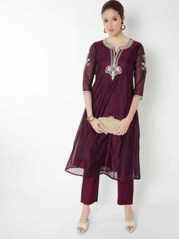 max - Women Purple Embroidered Chanderi Straight Kurta and Pant