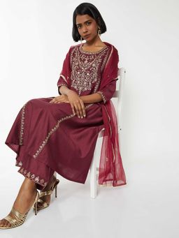 max - Women Maroon Embroidered A-Line Kurta with Pant and Dupatta