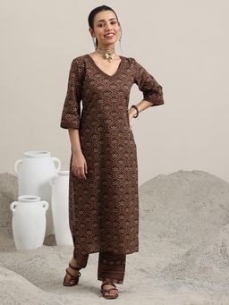 Libas - Brown Printed Straight Kurta with Pant (Set of 2)