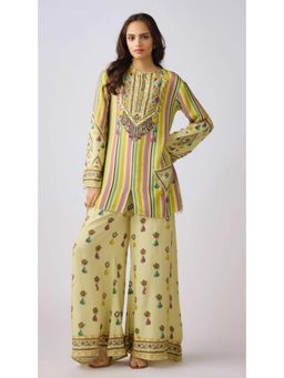 Basanti Kapde aur Koffee - Multi Muslin Embellished Kurta With Pant