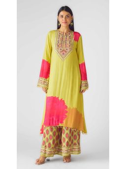Basanti Kapde aur Koffee - Lime Muslin Embroidered Kurta With Pant
