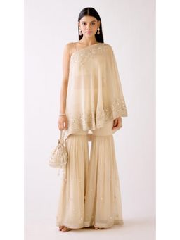 Basanti Kapde aur Koffee - The Evening Glow Sharara With Bustier And Cape