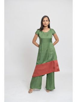 NEORA BY NEHAL CHOPRA - Olive Green Kurta With Pant
