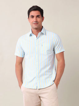 U.S. POLO ASSN. - Men Vertical Striped Tailored Fit Blue Shirt