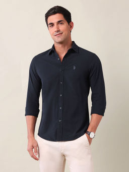 U.S. POLO ASSN. - Men Tailored Fit Solid Navy Blue Shirt