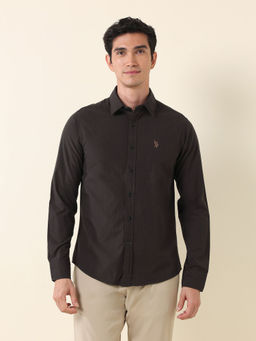 U.S. POLO ASSN. - Men Solid Tailored Fit Brown Shirt