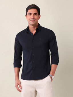 U.S. POLO ASSN. - Men Tailored Fit Solid Navy Blue Shirt