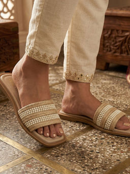 Global Step - Pearl Weave Beige Open Toe Flats