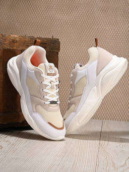 Off Limits - Hachiko Off White Sneaker