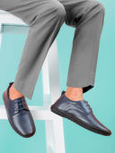 Navy Blue color option, Currently selected
