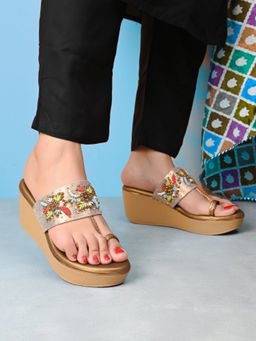 Pelle Albero - Antic Colour Toe-Ring Wedge Heel Sandals