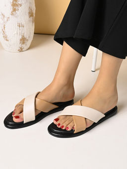 Pelle Albero - Women Cream Faux Leather Flats