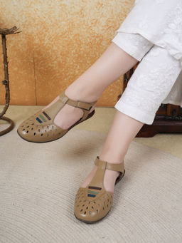 Pelle Albero - Women Beige Leather Flats