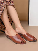 Brown color option, Sold out, Currently selected