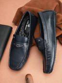 Navy Blue color option