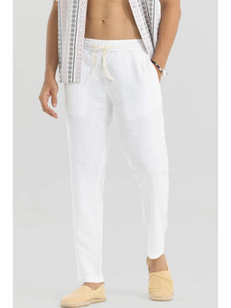 Snitch - White Plain Regular Casual Trouser for Men