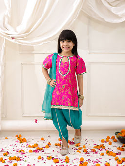 KID1 - Jacquard Pink Kurti & Dhoti With Dupatta