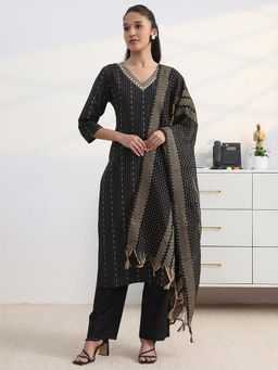 Gerua By Libas - Black Ethnic Motif Woven Design Straight Kurta With Pant & Dupatta