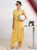 Yellow color option, Sold out, Currently selected