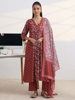 Gerua By Libas - Rust Floral Printed A-Line Kurta With Pant & Dupatta