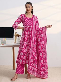 Gerua By Libas - Pink Floral Printed A-Line Kurta With Pant & Dupatta