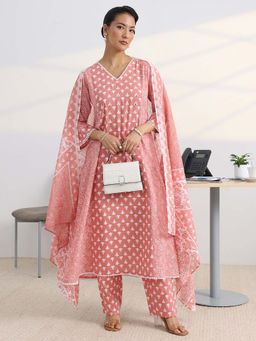 Gerua By Libas - Peach Floral Printed A-Line Kurta With Pant & Dupatta