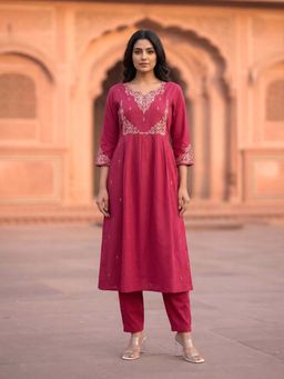 Autumnlane - Chandri Mandy Embroidered Kurta With Pant