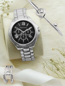 Joker and Witch - Joker & Witch Victoria Love Triangle (M)