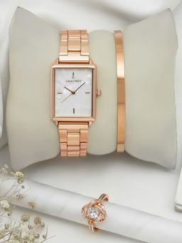 Joker and Witch - Joker & Witch Daze In Rose Gold Love Triangle (M)