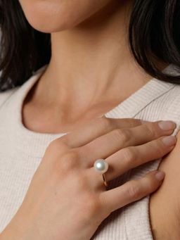 Sorele - Echo Pearl Band Gold Plated Ring