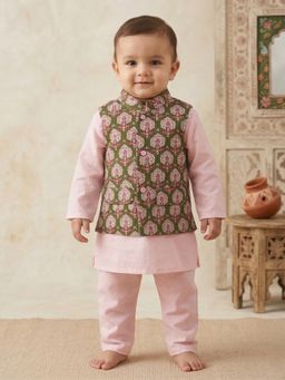PSPeaches - Pink Solid Cambric Regular Kurta with Jacket and Pyjama