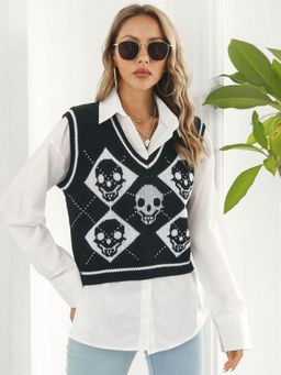 Oh Rare - Women Black Printed Sweater Vest