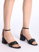 Black color option, Sold out