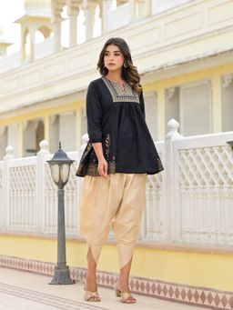 Juniper - Women Black Ethnic Motif Printed Tunic and Dhoti Pant (Set of 2)