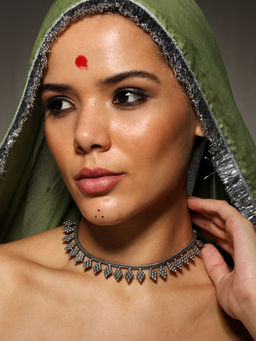 VENI - 92.5 Silver-Plated Oxidised Necklace
