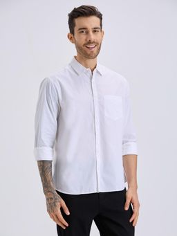 Style Quotient - Men White Regular Casual Shirt