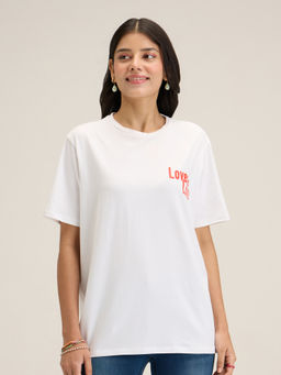 Twenty Dresses by Nykaa Fashion - Basics White Heart Printed Pride Tshirt