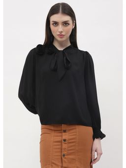 Madame - Applique Adorned Black Poet Sleeve Top